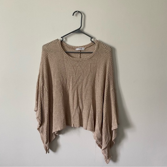 Hashtag OS tan Cream Knit Distressed Coastal Cropped Sweater Shirt fits S/M - Picture 2 of 6